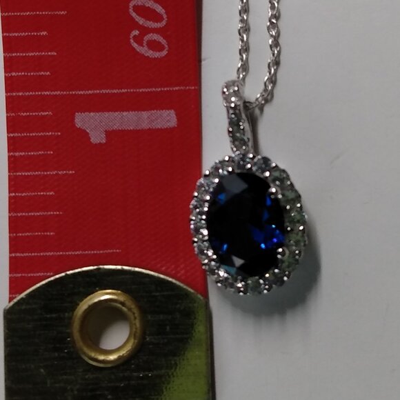 Beautifull   sapphire suite! - Picture 2 of 11